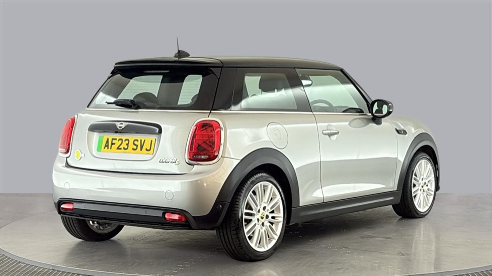 MINI HATCHBACK ELECTRIC 135kW Cooper S Level 2 33kWh 3dr Auto