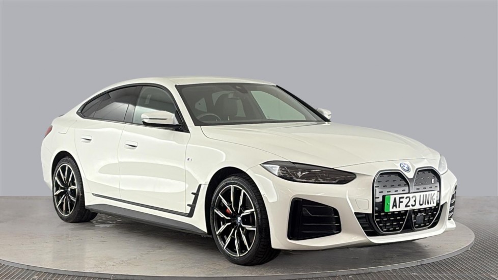 BMW I4 Image 7