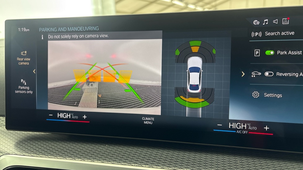 BMW I4 reverse camera