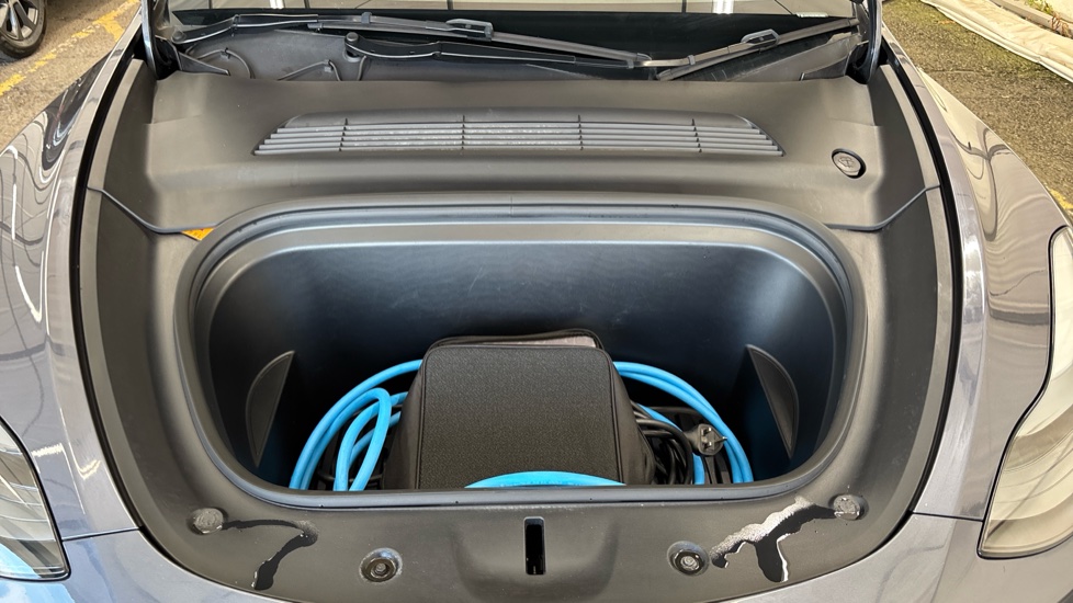 TESLA MODEL Y HATCHBACK Long Range AWD 5dr Auto