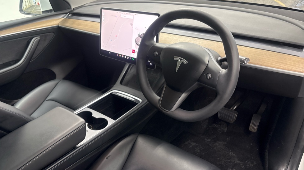 TESLA MODEL Y HATCHBACK Long Range AWD 5dr Auto