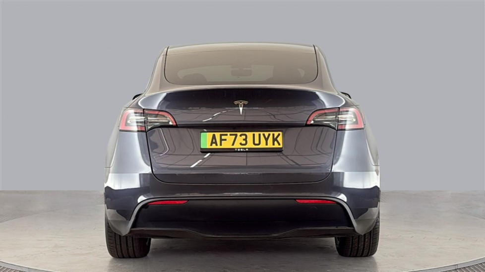 TESLA MODEL Y Image 4