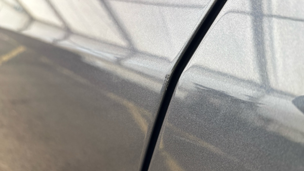 TESLA MODEL Y HATCHBACK RWD 5dr Auto