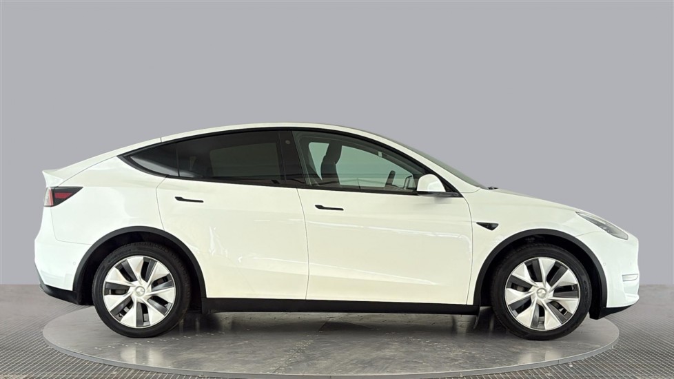 TESLA MODEL Y Image 6