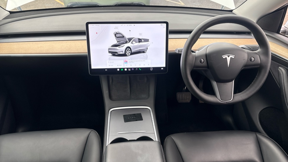 TESLA MODEL Y Image 11