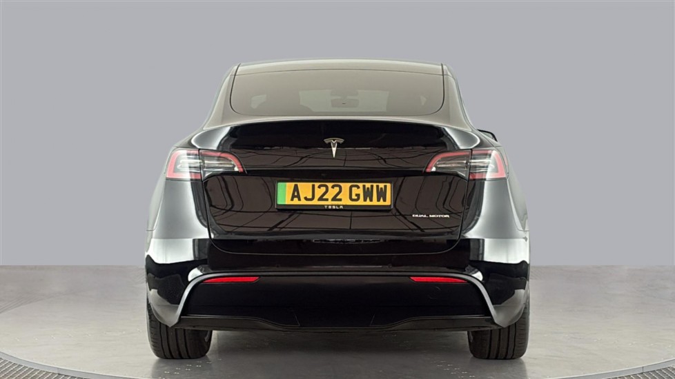 TESLA MODEL Y Image 4