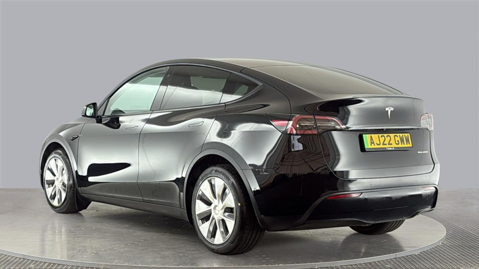 TESLA MODEL Y Image 3