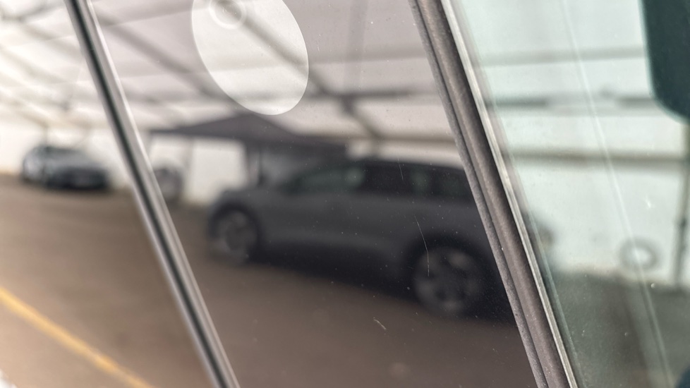 TESLA MODEL Y Scratches