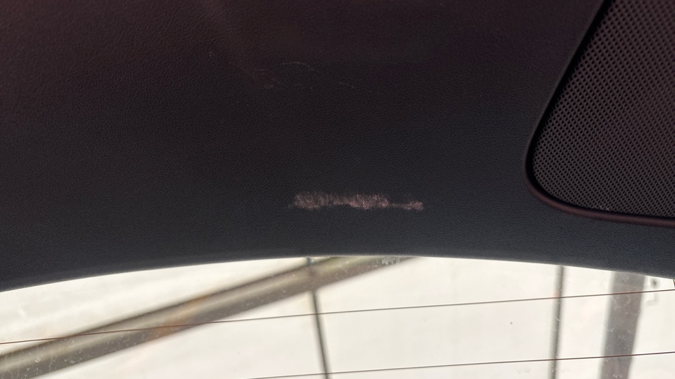 TESLA MODEL Y Scuff