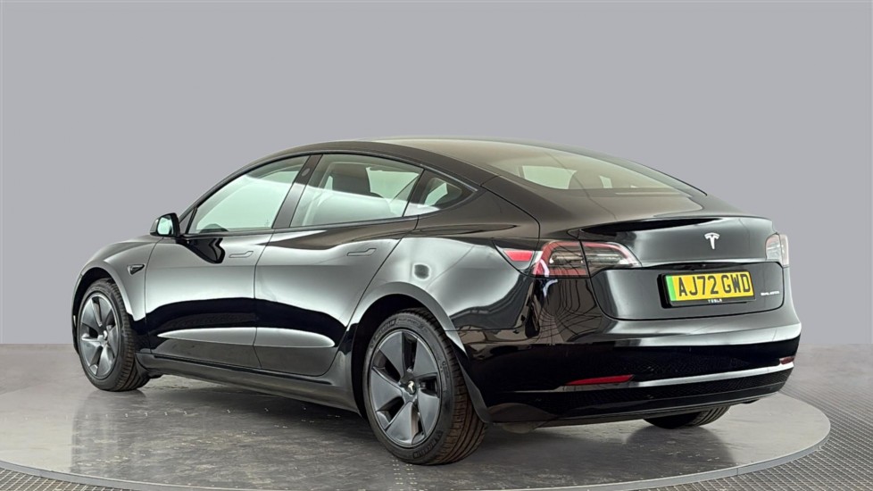 TESLA MODEL 3 Image 3