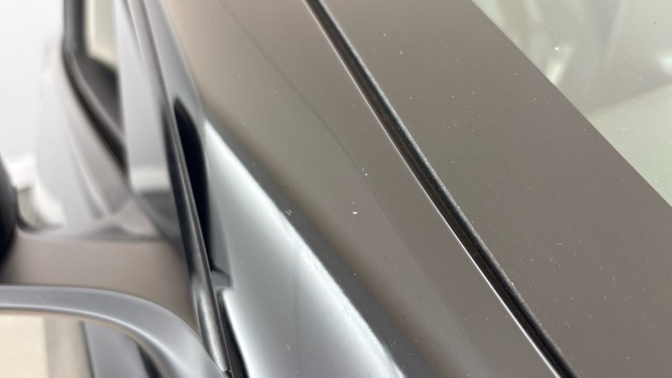 TESLA MODEL 3 Chips