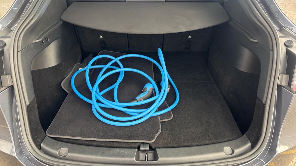 TESLA MODEL Y HATCHBACK RWD 5dr Auto