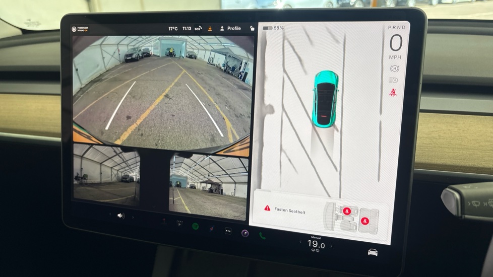 TESLA MODEL Y HATCHBACK RWD 5dr Auto
