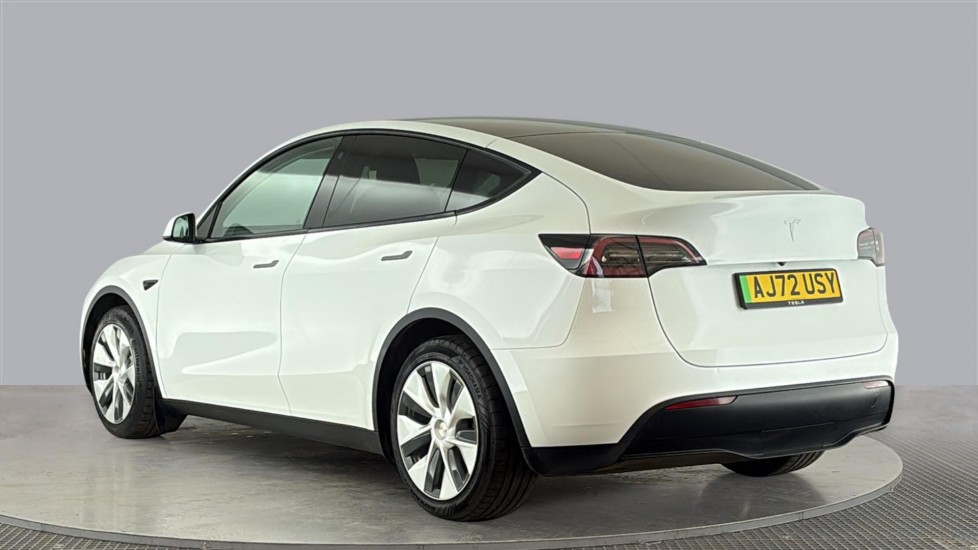 TESLA MODEL Y HATCHBACK RWD 5dr Auto