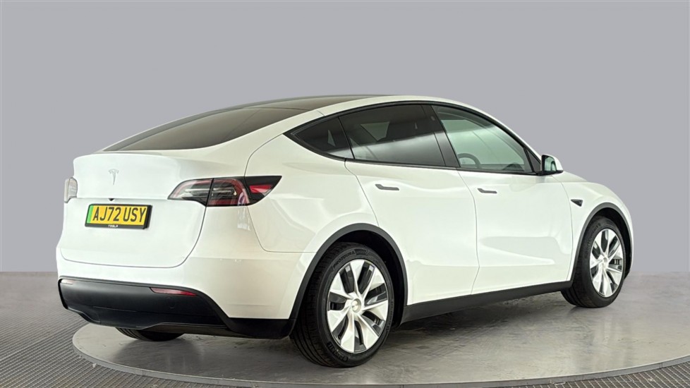 TESLA MODEL Y HATCHBACK RWD 5dr Auto