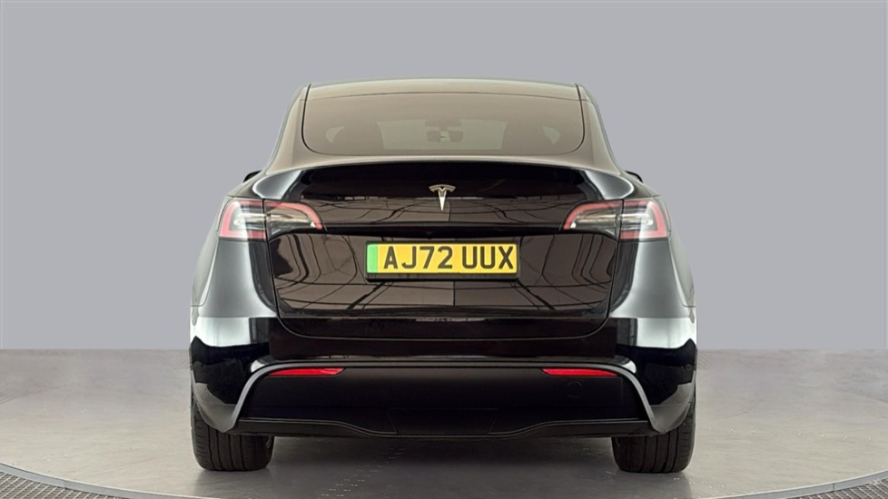 TESLA MODEL Y Image 4