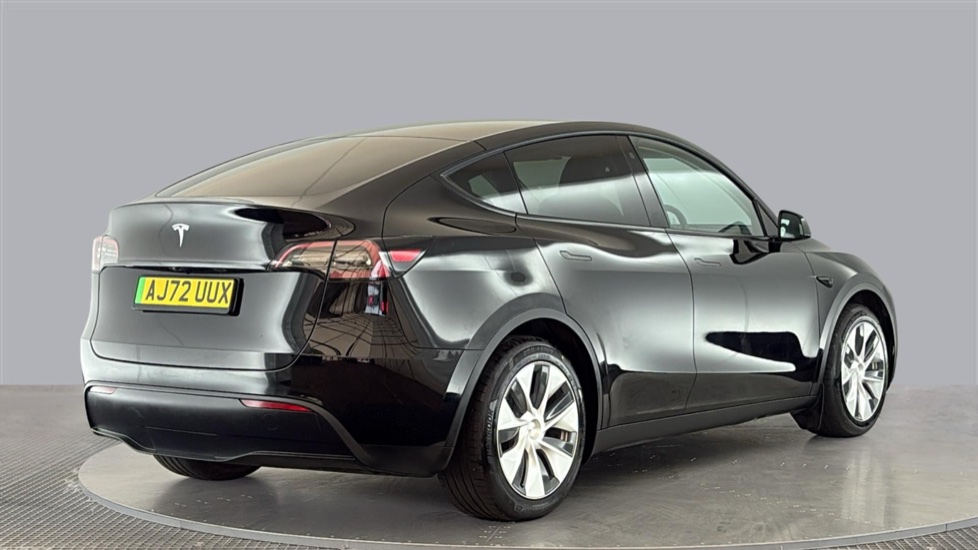 TESLA MODEL Y Image 5