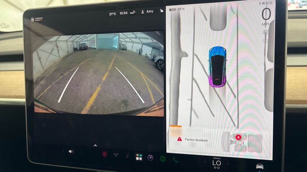 TESLA MODEL Y reverse camera