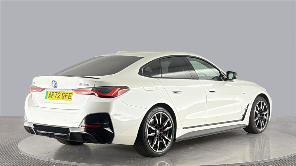 BMW I4 Image 5