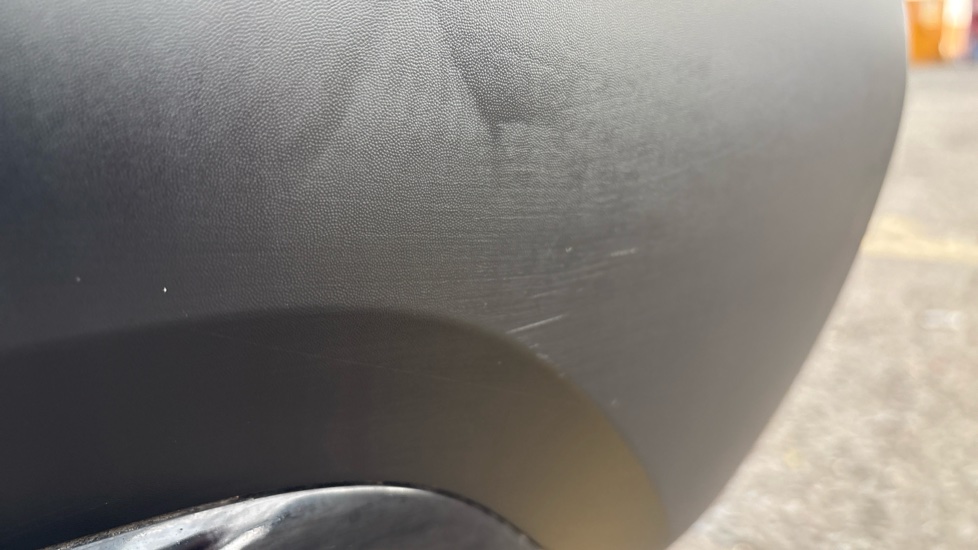 CITROEN C4 scratches