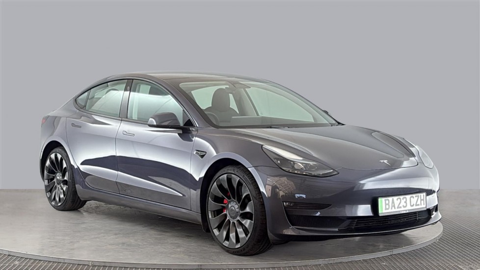 TESLA MODEL 3 Image 7