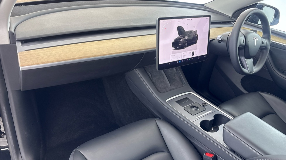 TESLA MODEL Y Image 10