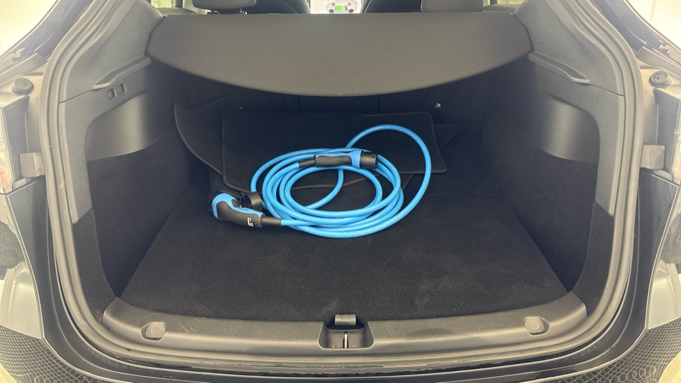 TESLA MODEL Y Image 15