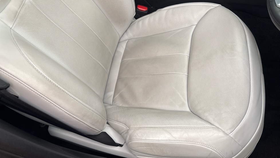 LAND ROVER RANGE ROVER SPORT ESTATE 3.0 P440e SE 5dr Auto
