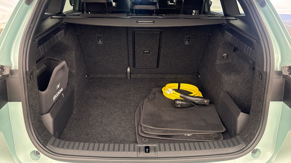 SKODA ENYAQ Image 15