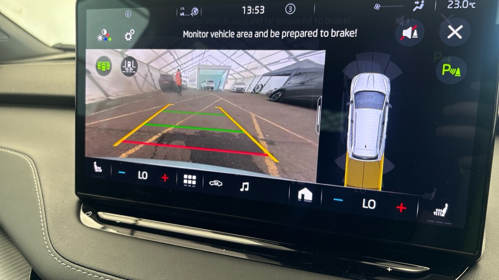 SKODA ENYAQ reverse camera