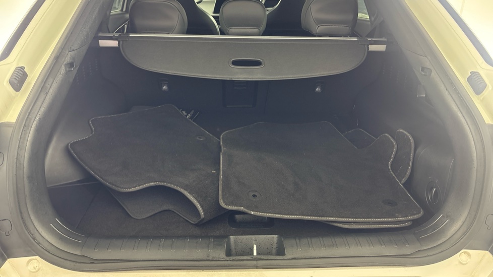 KIA EV6 ELECTRIC ESTATE 236kW GT Line 77.4kWh 5dr AWD Auto
