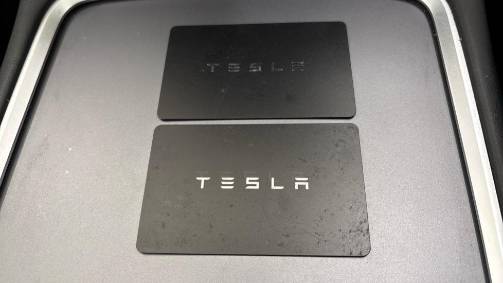 TESLA MODEL Y HATCHBACK RWD 5dr Auto