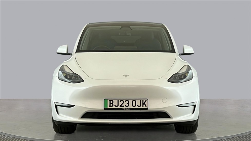 TESLA MODEL Y Image 8