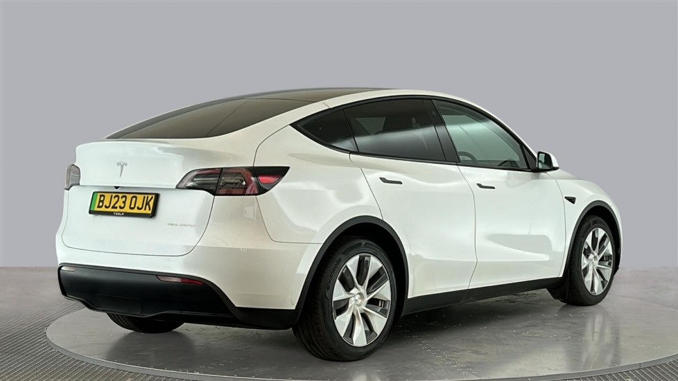 TESLA MODEL Y Image 3