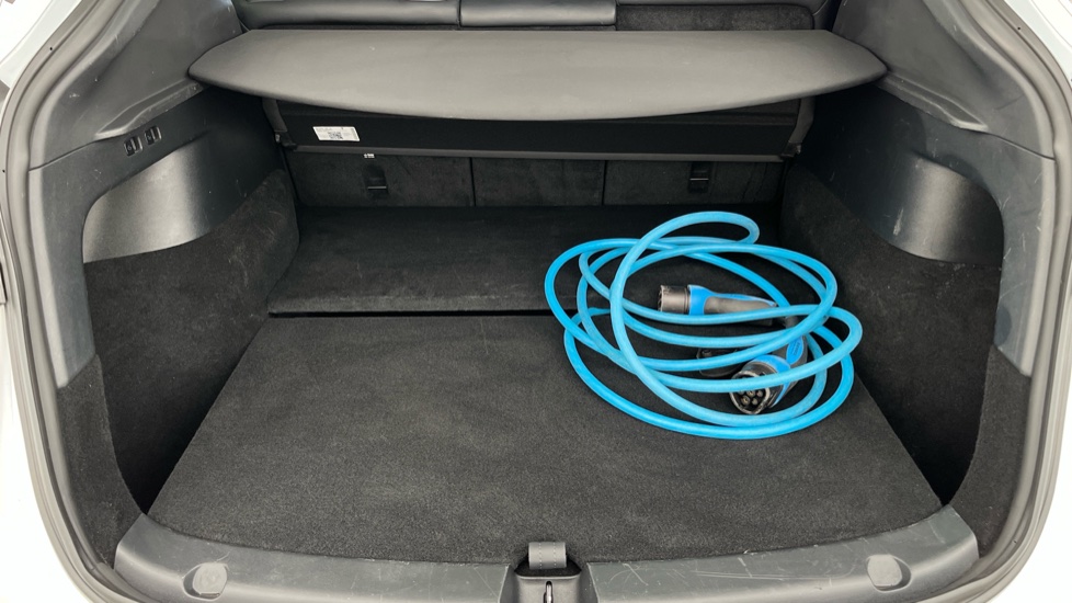 TESLA MODEL Y Image 15