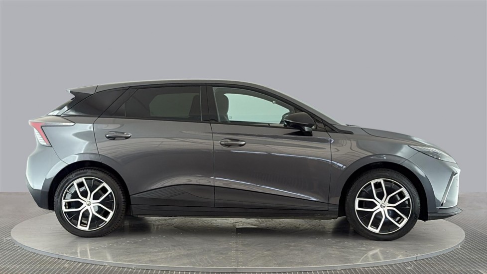 MG MOTOR UK MG4 HATCHBACK 150kW Trophy EV Long Range 64kWh 5dr Auto