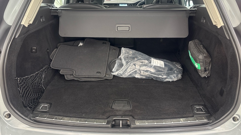 VOLVO XC60 Image 15