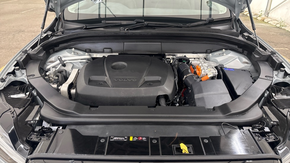 VOLVO XC60 Image 16