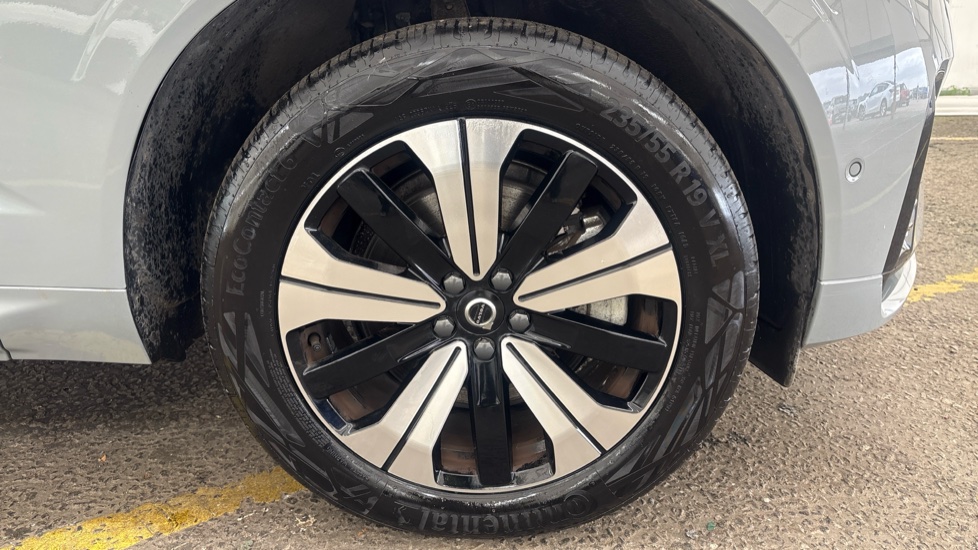 VOLVO XC60 Image 20