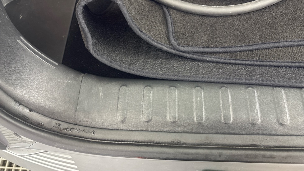 HYUNDAI IONIQ 5 ELECTRIC HATCHBACK 125kW Premium 58 kWh 5dr Auto [Part Leather]