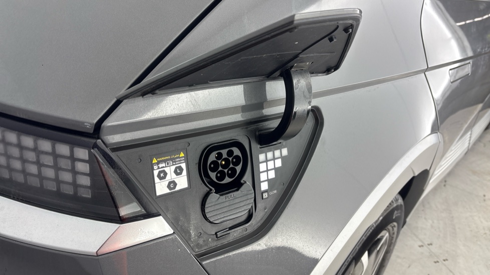 HYUNDAI IONIQ 5 ELECTRIC HATCHBACK 125kW Premium 58 kWh 5dr Auto [Part Leather]