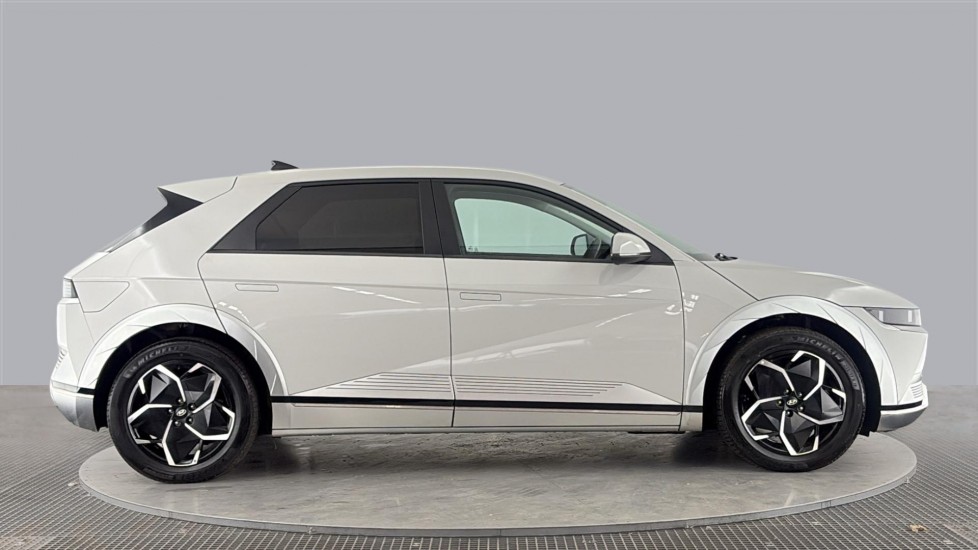 HYUNDAI IONIQ 5 Image 6