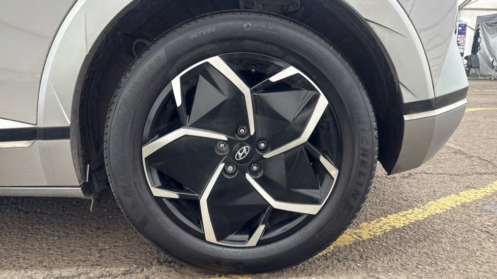 HYUNDAI IONIQ 5 ELECTRIC HATCHBACK 125kW Premium 58 kWh 5dr Auto [Part Leather]