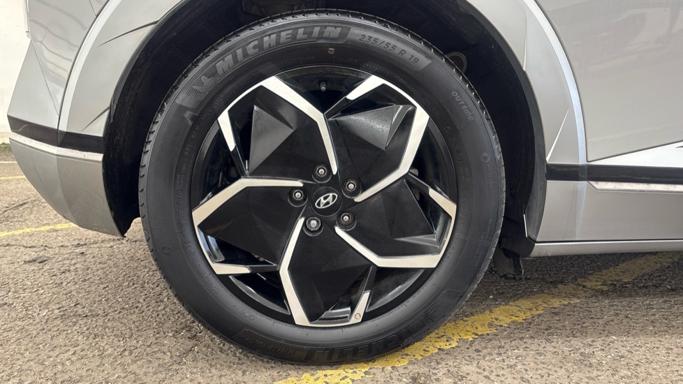 HYUNDAI IONIQ 5 ELECTRIC HATCHBACK 125kW Premium 58 kWh 5dr Auto [Part Leather]