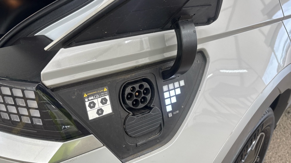 HYUNDAI IONIQ 5 ELECTRIC HATCHBACK 125kW Premium 58 kWh 5dr Auto [Part Leather]