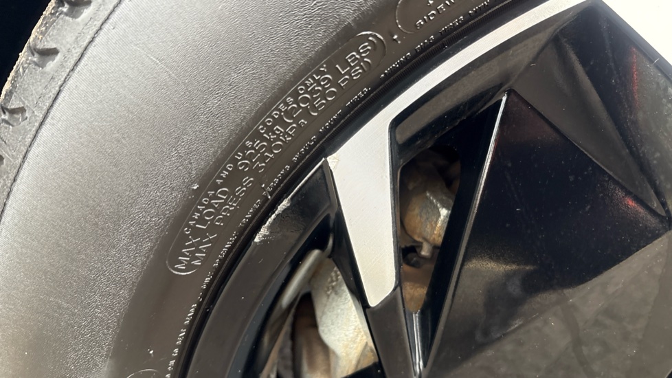 HYUNDAI IONIQ 5 ELECTRIC HATCHBACK 125kW Premium 58 kWh 5dr Auto [Part Leather]