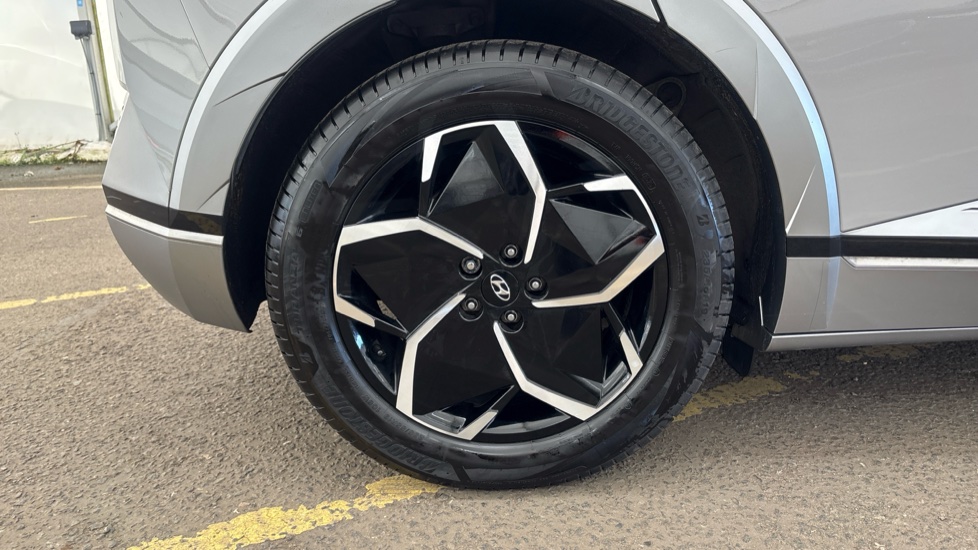 HYUNDAI IONIQ 5 ELECTRIC HATCHBACK 125kW Premium 58 kWh 5dr Auto [Part Leather]