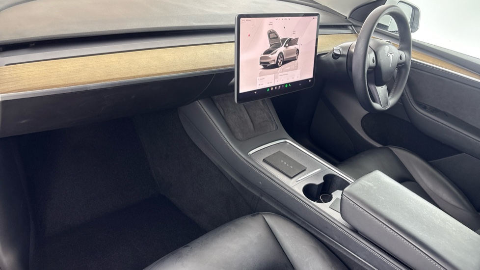 TESLA MODEL Y HATCHBACK Long Range AWD 5dr Auto