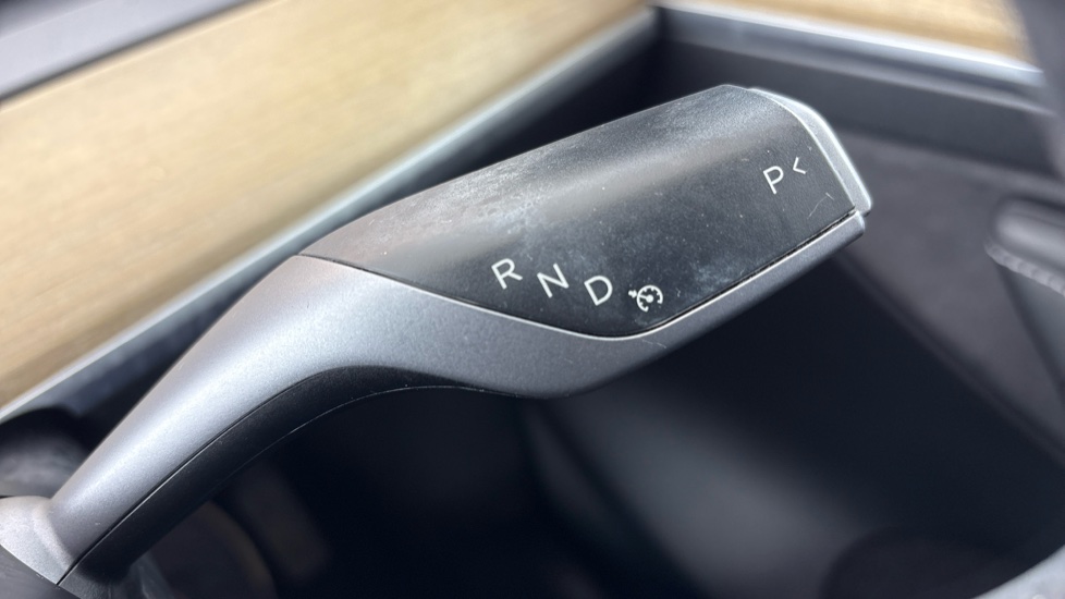 TESLA MODEL Y HATCHBACK Long Range AWD 5dr Auto