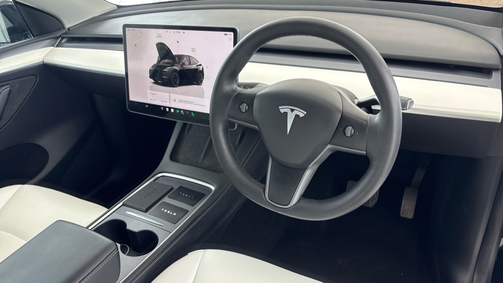 TESLA MODEL Y HATCHBACK Long Range AWD 5dr Auto